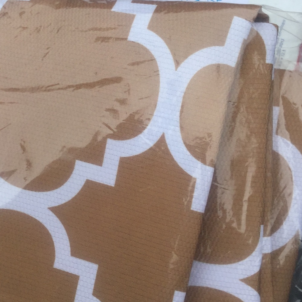 Rust colored Shower curtains - Picture 5 of 7